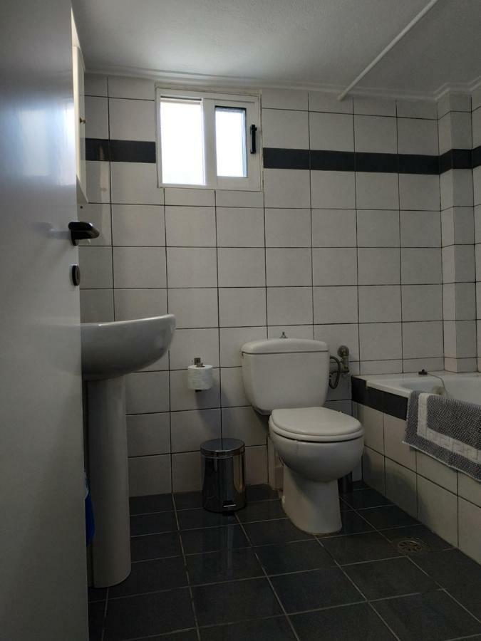 Néa Péramos Epavlis Apartment מראה חיצוני תמונה